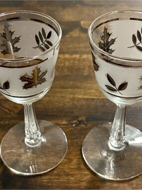 Libbey Clear Stemmed Glasses with Silver Leaf Motif